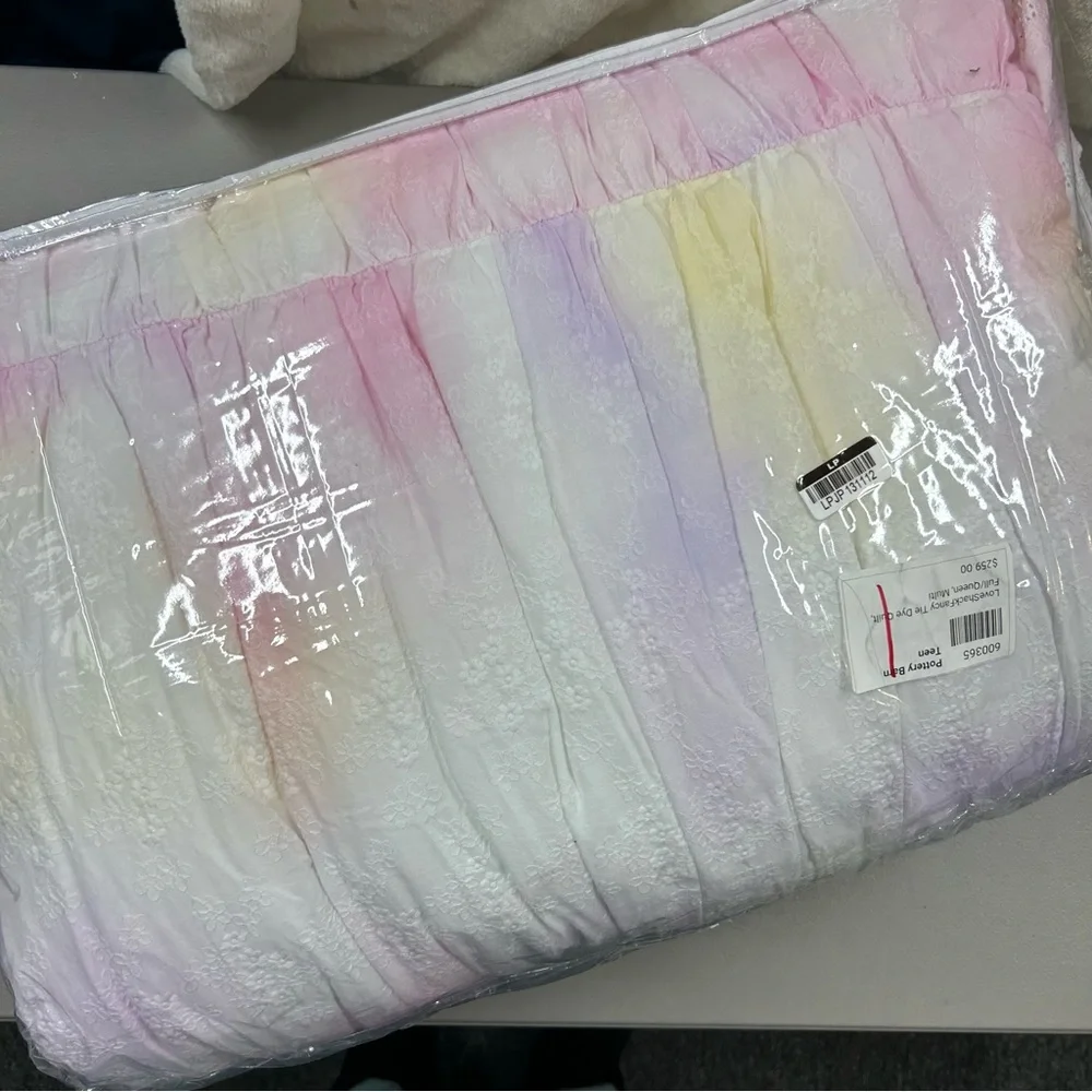 LoveShackFancy Tie Dye Quilt Pink Purple Yellow White Ruffle Full Queen Bed NEW